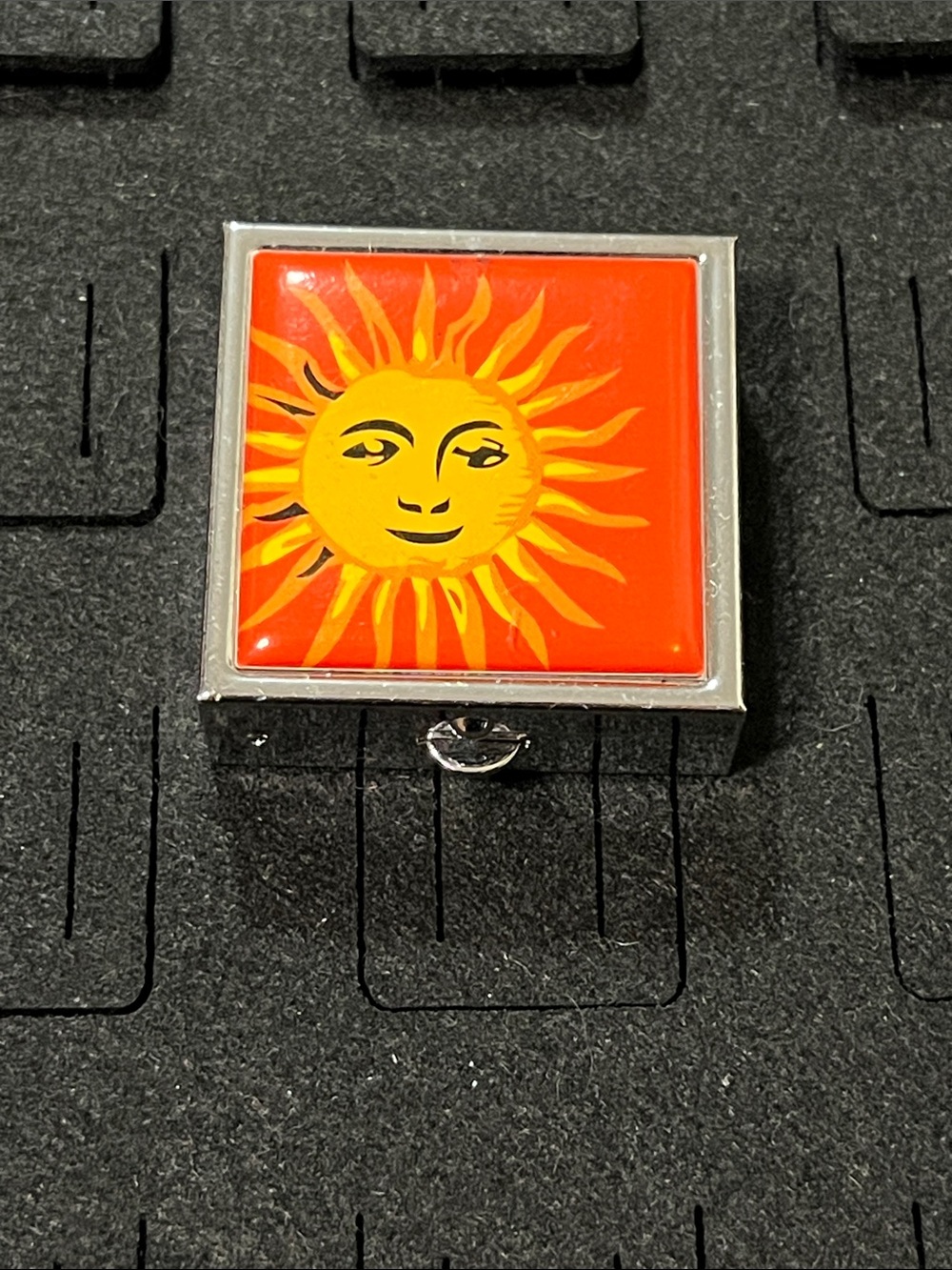 Vintage Red and Yellow Sunburst Accent Tile
